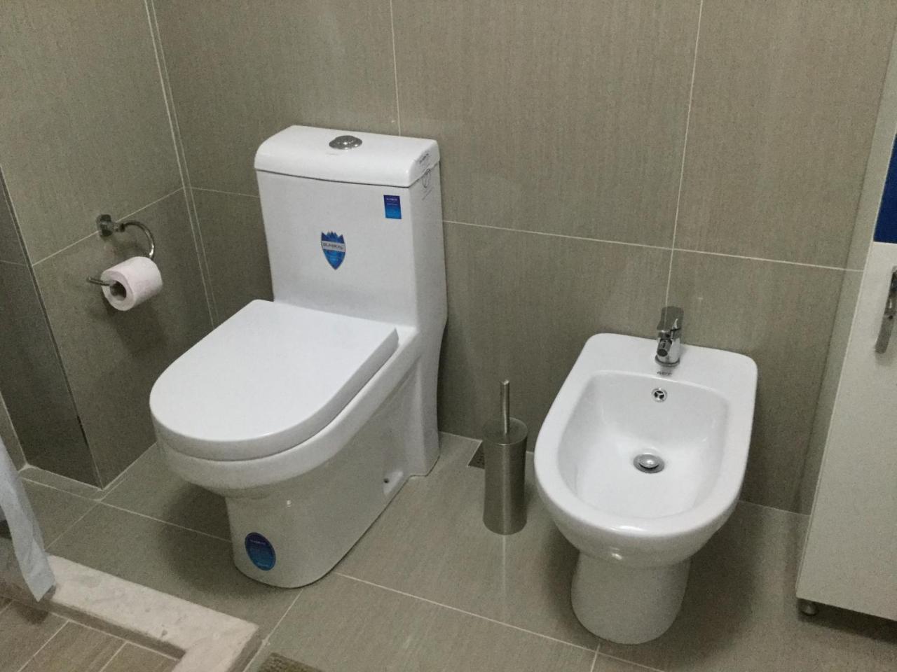 Kk Fafa Apartments 格勒姆 外观 照片