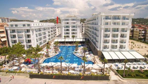 Kk Fafa Apartments 格勒姆 外观 照片